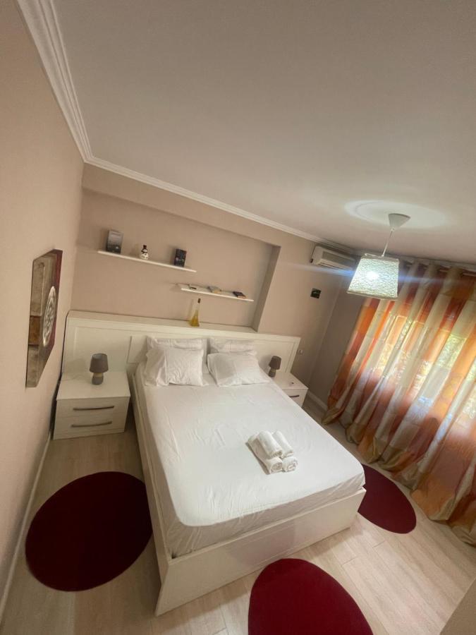 Apartment Centre View New Bazaar Tiranë Ngoại thất bức ảnh